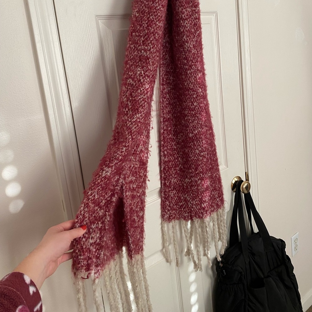 Never been worn scarf